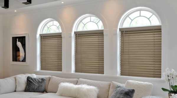 SmartPrivacy Normandy Wood Blinds